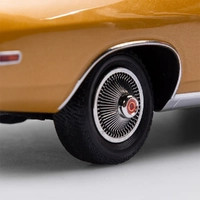 ACR18FP4LB-1:18 Scale Ford P4 Landau Tropic Gold | ACR18FP4LB-4