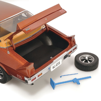 18882-1:18 Holden HJ Monaro GTS Coupe Persian Sand |  18882-7