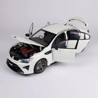 1:18 HSV Gen F2 GTSR Heron White | B182917D