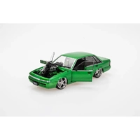 1:24 Holden VL Calais Supercharged Green | DDA703